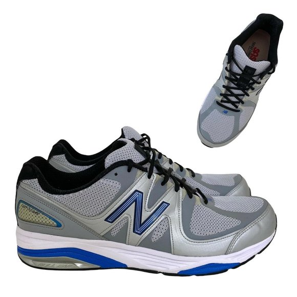 New Balance Mens Size 2 Sneakers 154 V2 